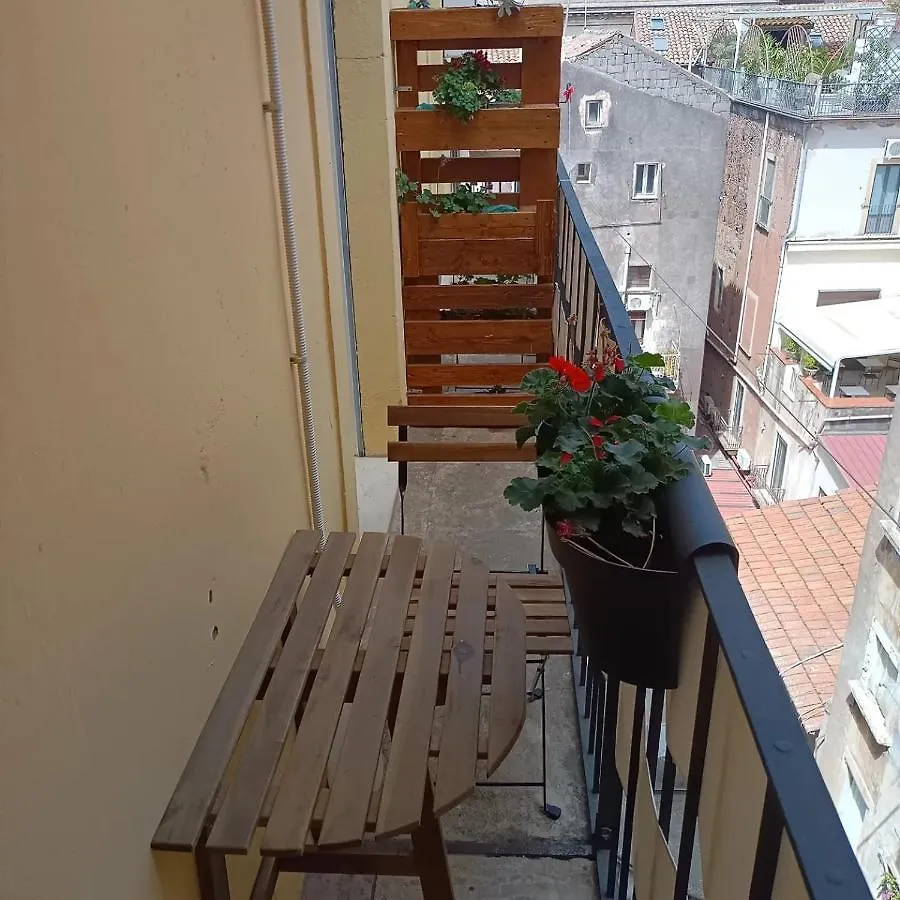 B&B Filo 15 Aeroporto di Catania Fontana Rossa Bed & Breakfast